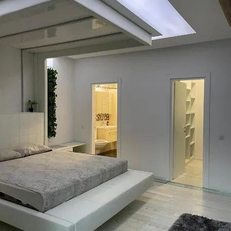Apartament Sisesti Baneasa شقة